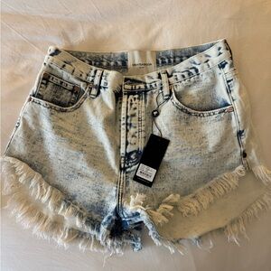 NWT One Teaspoon Outlaws Low Waist Mid Length Denim Shorts